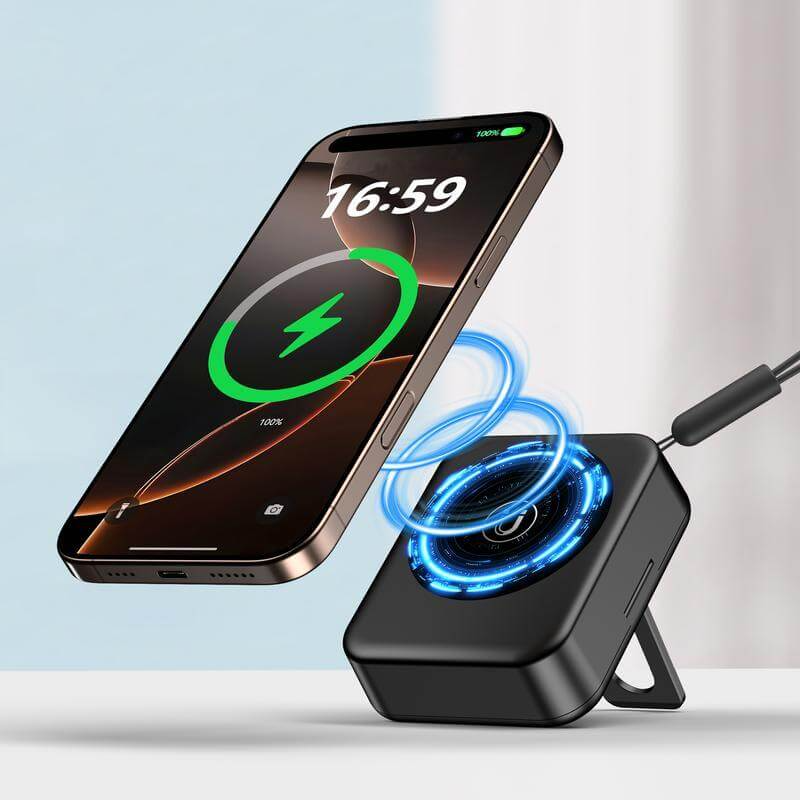 Romont Giftology 6 In 1 Mag Wireless Charger, Multicable & Cleaning Kit 3